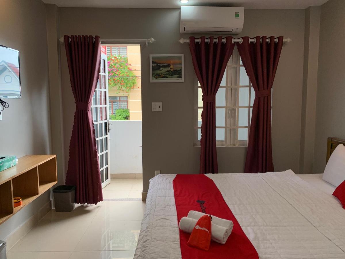 Bờ Sông Khách sạn *