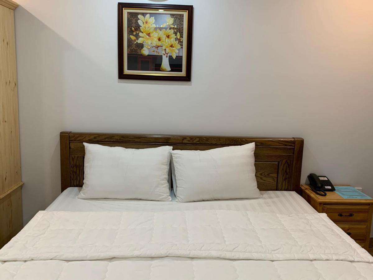 Bờ Sông Khách sạn *