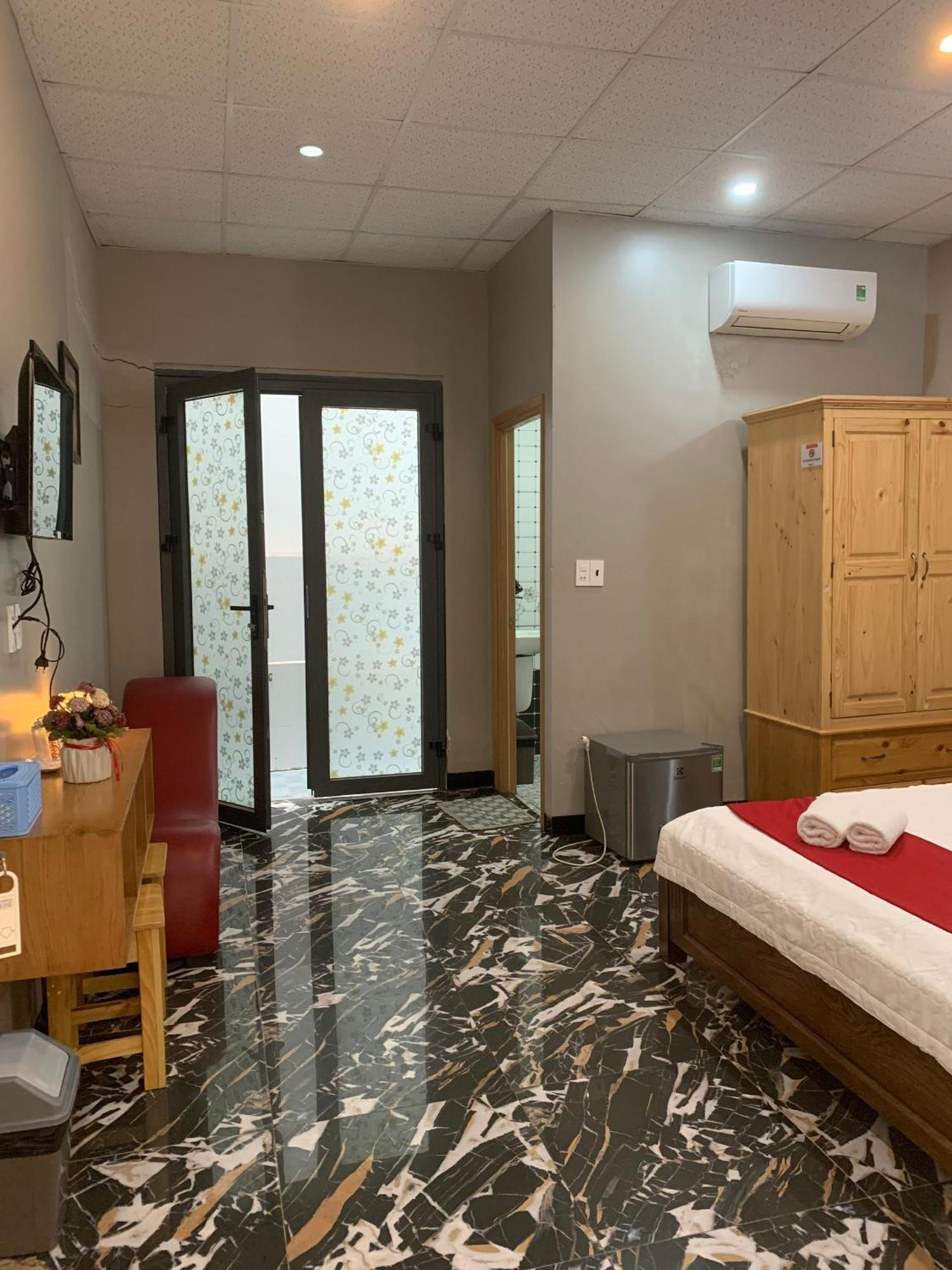 Khách sạn Bờ Sông TP. Hồ Chí Minh